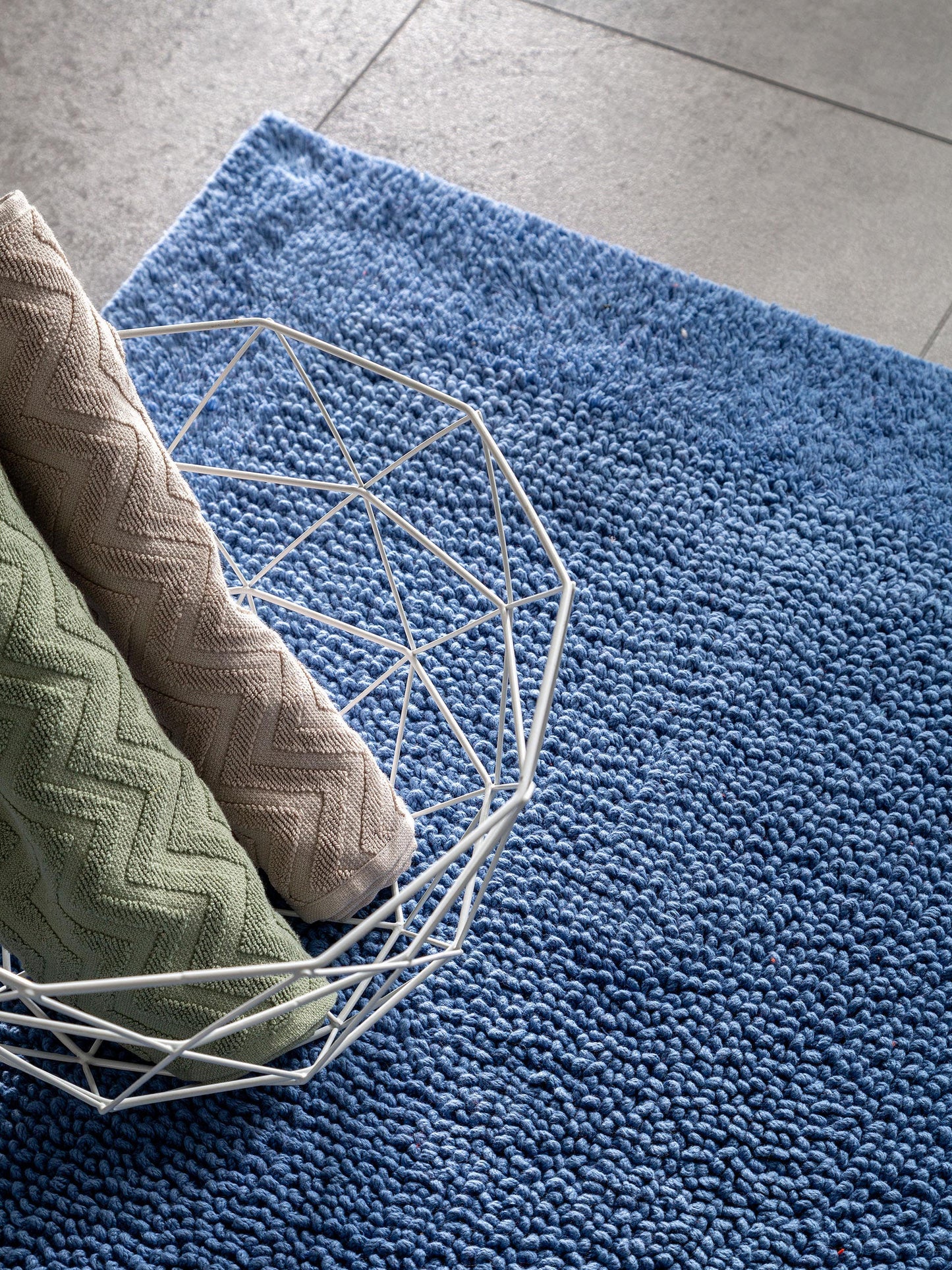 Covor de baie Loops Light Blue 