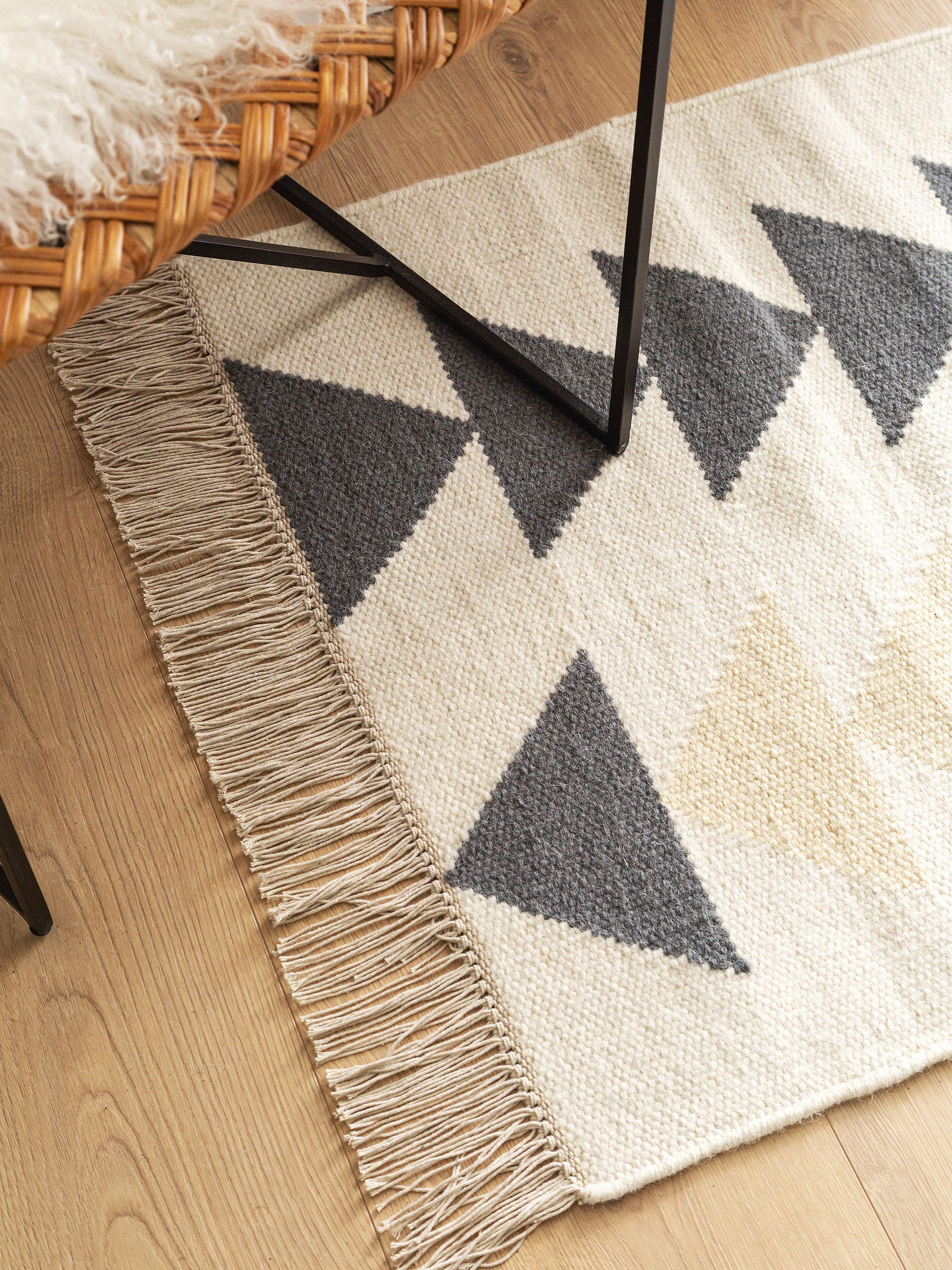 Hand Woven Kilim Vince Ivory 